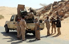 Les forces yéménites interceptent des roquettes et des drones en route vers les Houthis