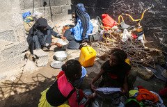 Yemen seeks to free women in Houthi prisons