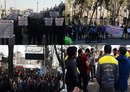 الأزمة الاقتصادية تدفع النظام الإيراني إلى الهاوية