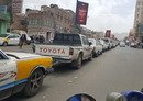 رونق فروش بنزین در بازار سیاه و کمبود سوخت در صنعا