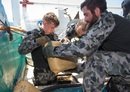 Une frégate australienne lutte contre le trafic d'armes et de drogue dans les eaux régionales