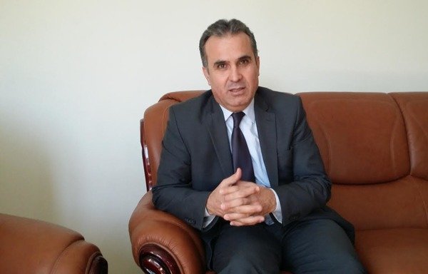 صلاح حاج حسن نماینده مقیم سازمان غذا و کشاورزی سازمان ملل متحد در یمن، با المشارق پیرامون کمکهایی سخن گفت که این سازمان دراختیار کشاورزان و ماهیگیران قرارمی دهد. [فیصل دارم/ المشارق]