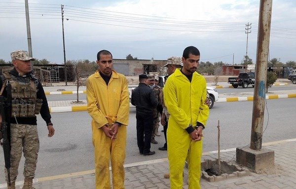 Deux éléments de « l'État islamique en Irak et au Levant » ont avoué leur rôle dans une attaque perpétrée en novembre 2016 visant un mariage à Ameriyat al-Falloujah. [Photo extraite de la page Facebook d'Ameriyat al-Sumood]