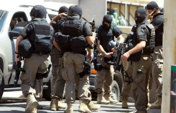 Les forces de la Direction générale de la sécurité du Liban ont lancé une opération visant à arrêter des éléments extrémistes. [Photo extraite des archives de la Direction générale de la sûreté]