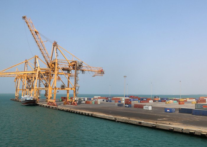 Coalition reopens Yemen port, airport for aid