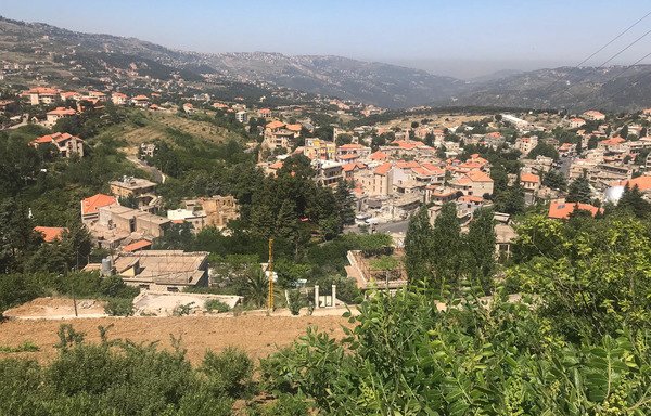 شهرک لبنانی بحمدون یکی از مقاصد پرطرفدار برای گردشگران خلیجی است. [نهاد طوبالیان/ المشارق]