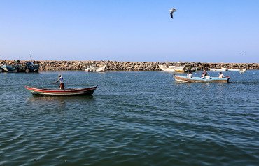 الجيش اليمني: خبراء إيرانيون يدرّبون الحوثيين على استهداف سفن البحر الأحمر