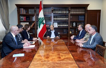 الهجوم الإرهابي بطرابلس يثير جدلا حول الحكم على المقاتلين في لبنان