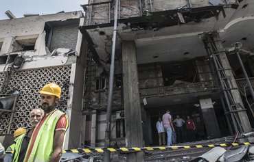 زعماء دينيون وسياسيون يدينون هجوم القاهرة