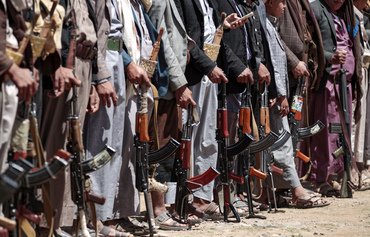 11 سرباز یمنی در حمله موشکی حوثیها کشته شدند