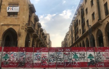 Lebanese blame Hizbullah for exacerbating financial crisis