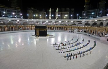 عربستان سعودی به ۱۰۰۰ نفر جهت شرکت در یک حج کوچک مجوز می دهد