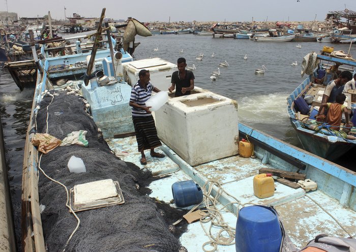 Iran steals Yemen's fish wealth as millions face food insecurity
