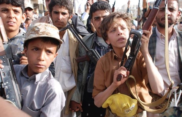 Un récent rapport du Réseau yéménite pour les droits et les libertés a révélé qu'entre le 1er janvier 2015 et le 30 août 2019, les Houthis avaient recruté 12 341 enfants de moins de 14 ans dans leurs rangs. [Photo du Réseau yéménite pour les droits et les libertés sur Twitter]