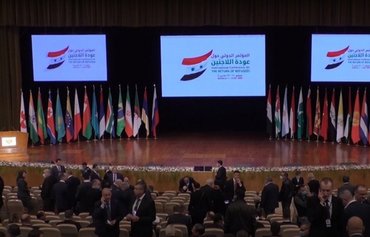 خبراء: مؤتمر اللاجئين السوريين برعاية روسيا مجرد مهزلة