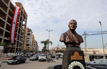 تماثيل وصور سليماني تثير موجة غضب في لبنان