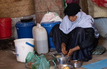 عدد كبير من اليمنيين يعيشون على وجبة واحدة في اليوم في ظل تزايد التضخم