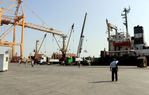 صورة التقطت في 20 آذار/مارس 2021 لميناء الحديدة اليمني الخاضع للحوثيين على البحر الأحمر. [وكالة الصحافة الفرنسية]