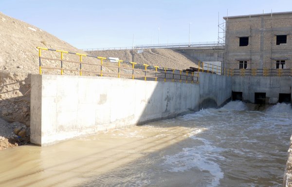 Kamal Khan Dam is seen in this photograph taken January 23 in Chahar Burjak district, Nimroz province. [Emran/Salaam Times]