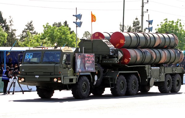 An Iranian military truck carries parts of the S-300 air defence missile system during a parade on the occasion of the country's Army Day, on April 18, 2017, in Tehran. [Atta Kenare/AFP]