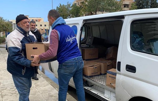 Ajyaluna Youth Association has increased the number of beneficiaries of its iftar meals this Ramadan from 5,000 to 18,000 families this year. [Ajyaluna]