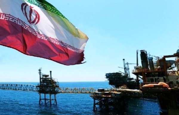 IRGC oil smuggling network linked to Russian government hit with sanctions