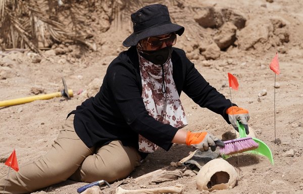 Iraq Exhumes Mass Graves From 4 Decades Of Violence