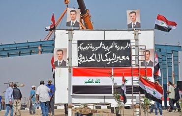 Hizbullah moves militiamen, ammunition to Syria-Iraq border