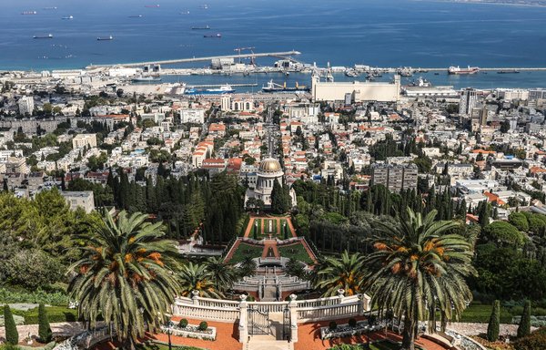 This picture, taken October 12 on Mount Carmel (Mount Mar Elias) in northern Israel, shows a view from the top of the Shrine of Bab at the Bahai Terraces, or the Hanging Gardens of Haifa. [Ronaldo Schemidt/AFP]